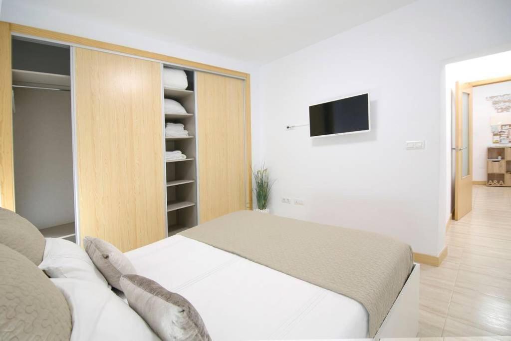 קרטחנה Apartamentos Puerto Nova מראה חיצוני תמונה